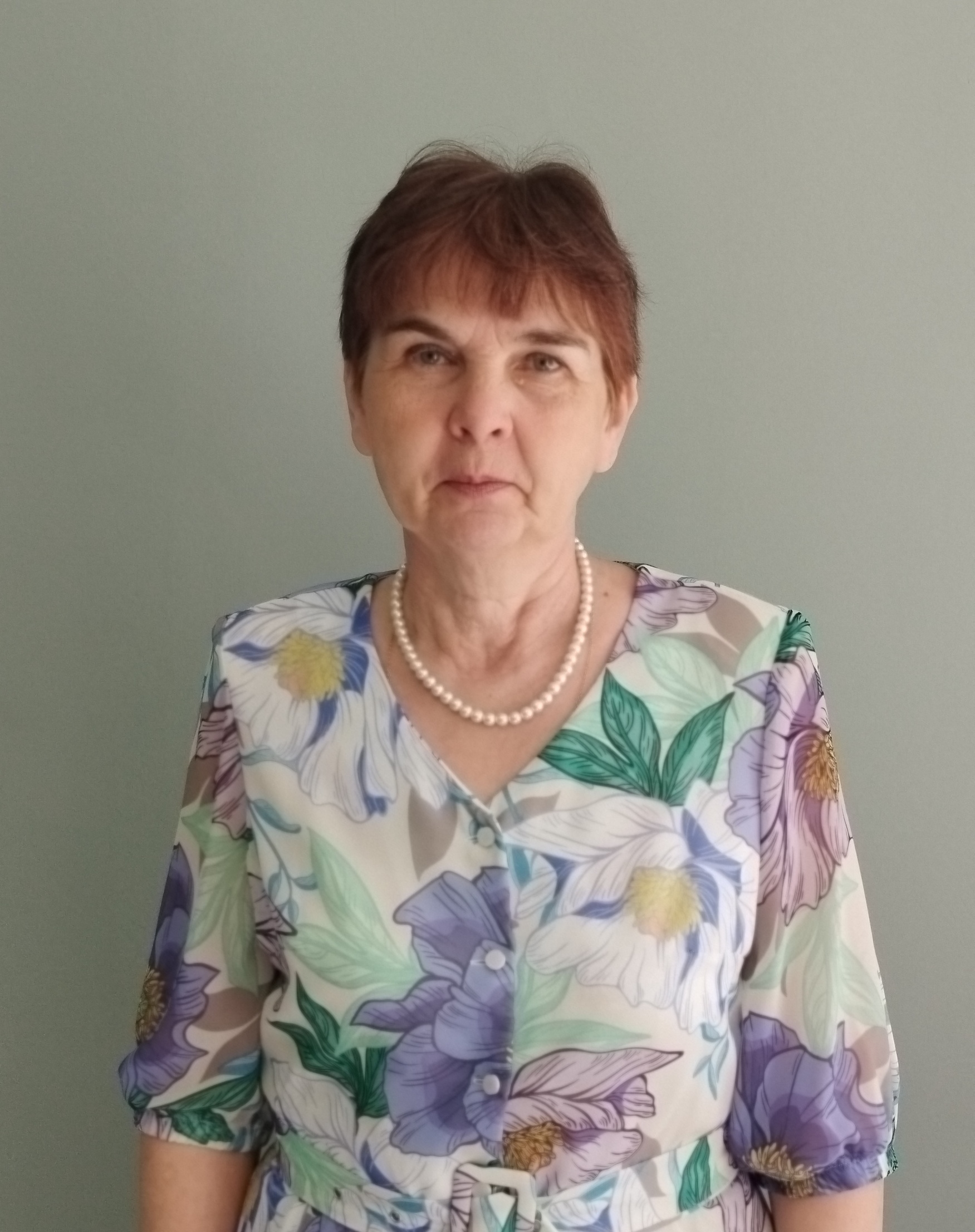 Попова Елена Витальевна.